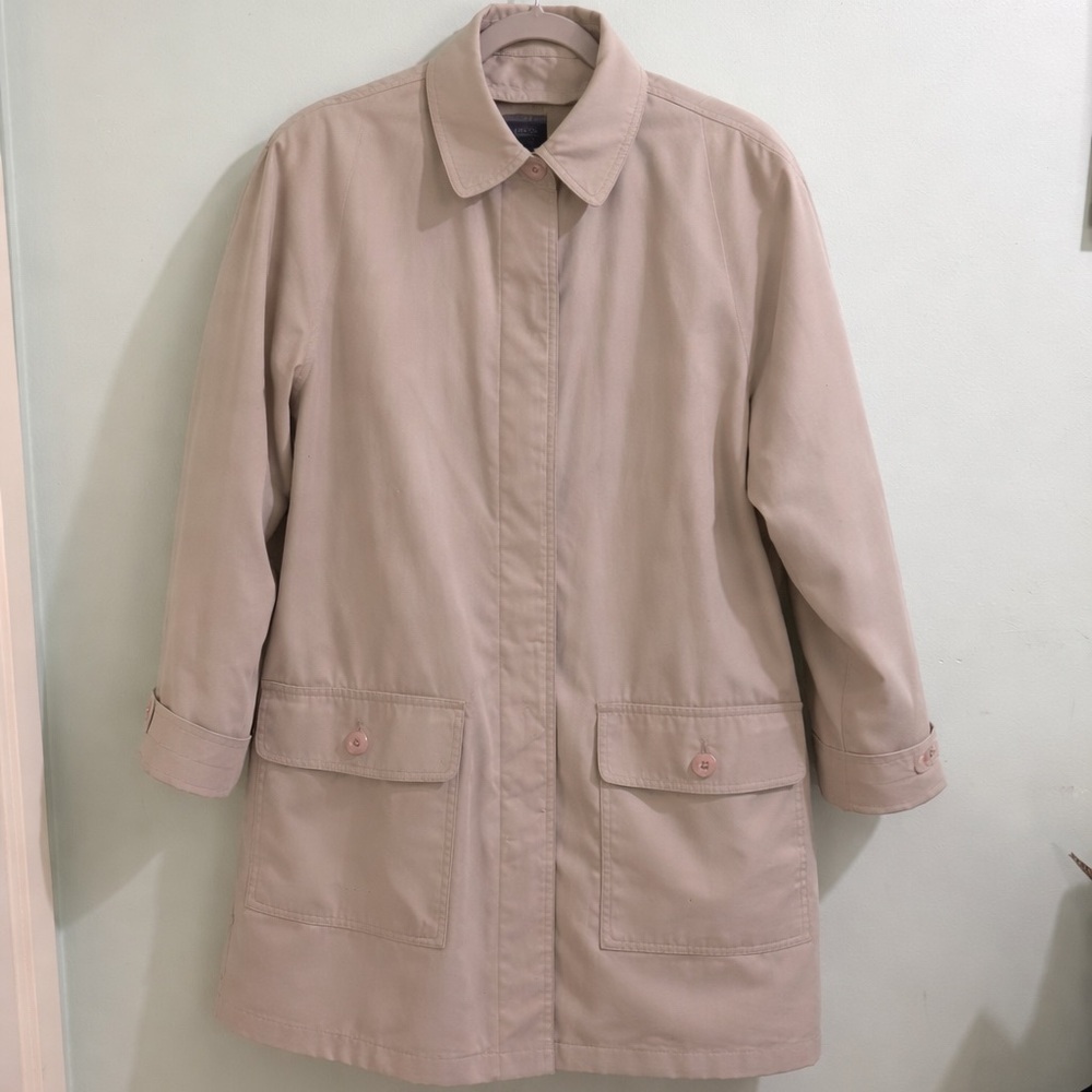 Women's Vintage Limited Edition London Fog size 10 beige